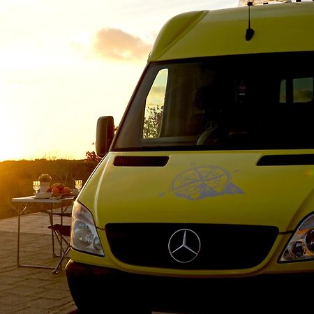 On Road- Feel Freedom With Campervan! Guincho  Exteriör bild